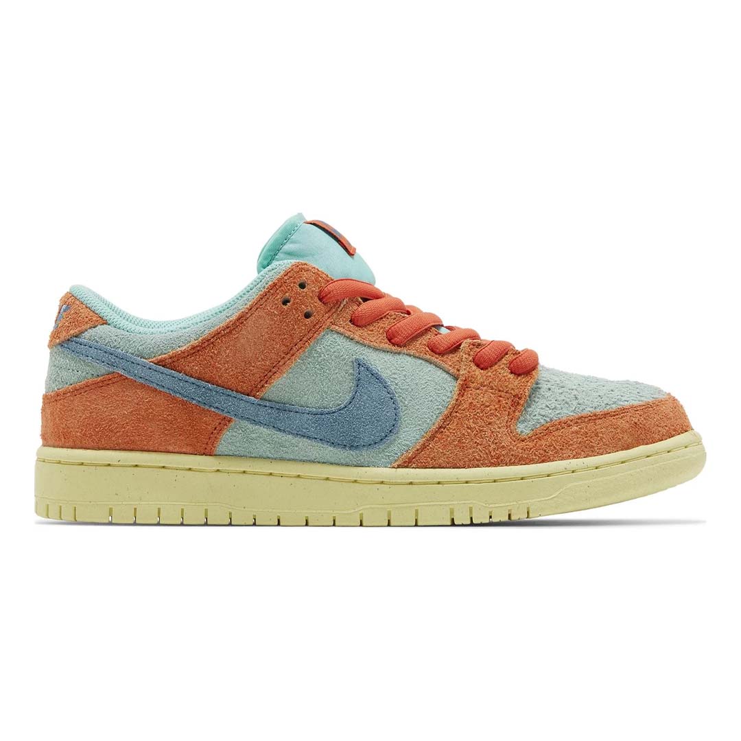 Dunk Low SB 'Orange Emerald Rise'