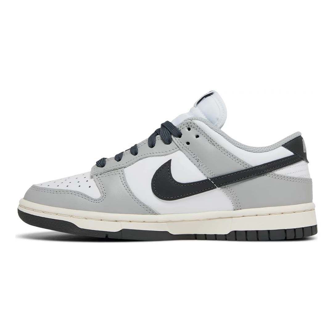 Dunk Low 'Light Smoke Grey' (W)