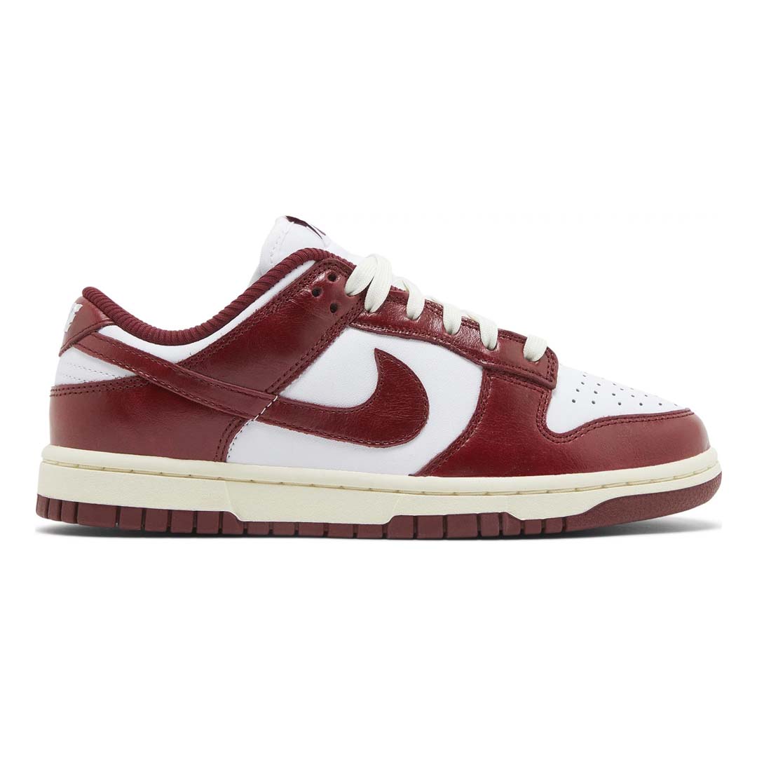 Nike Dunk Low PRM Team Red