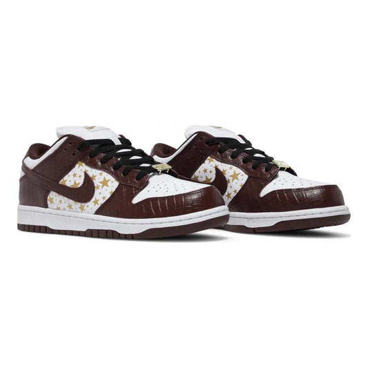 Nike SB Dunk Low Supreme Stars Barkroot Brown (2021)